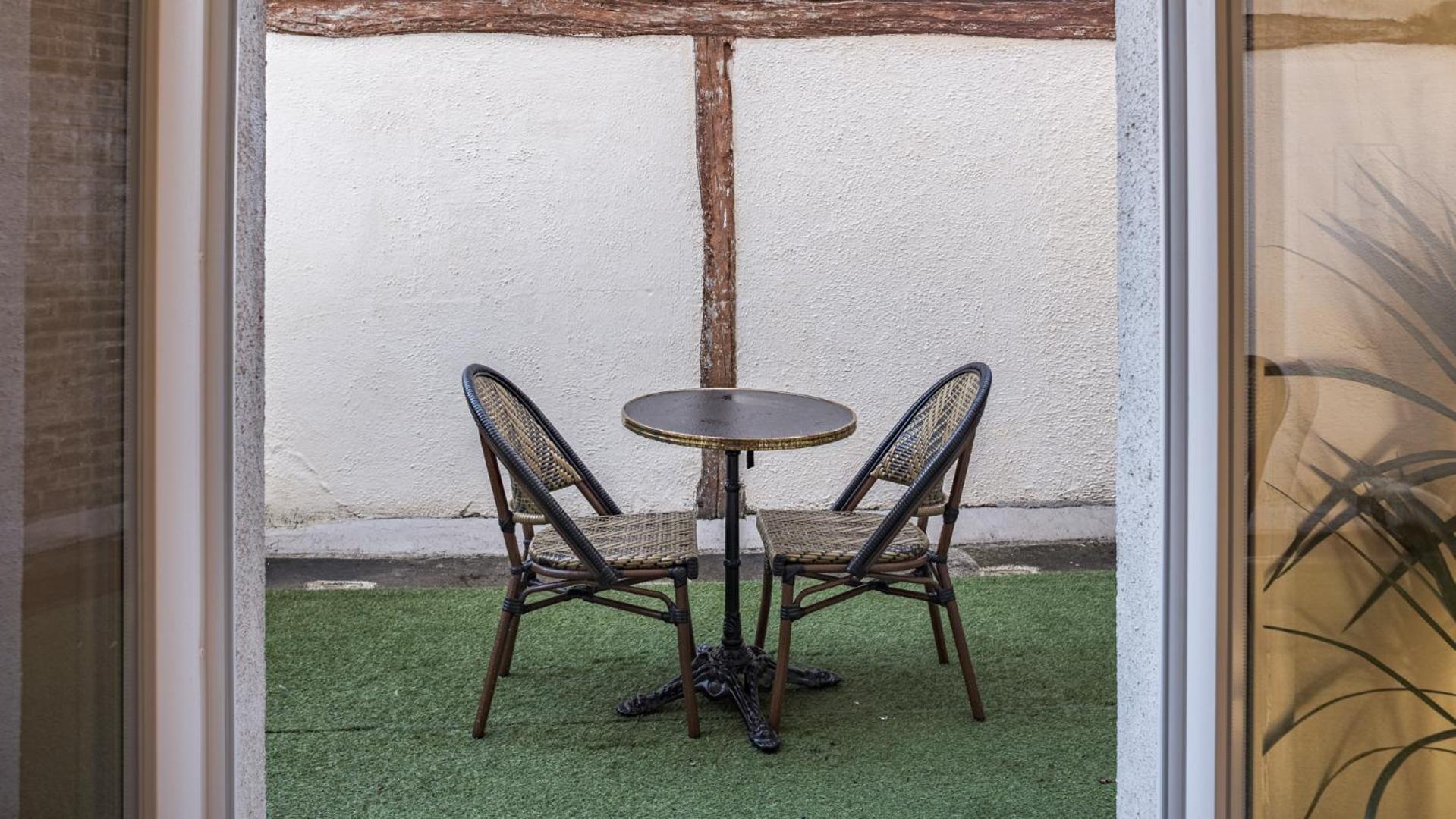 Champagne En Terrasse - Elegant Et Discret Apartment Troyes Exterior photo